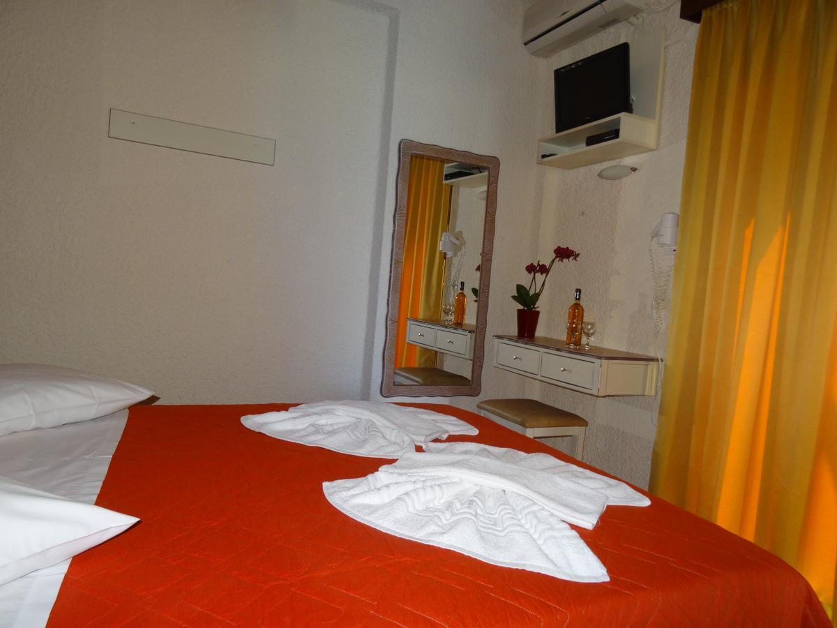 Lito Apartments Paleochora Luaran gambar