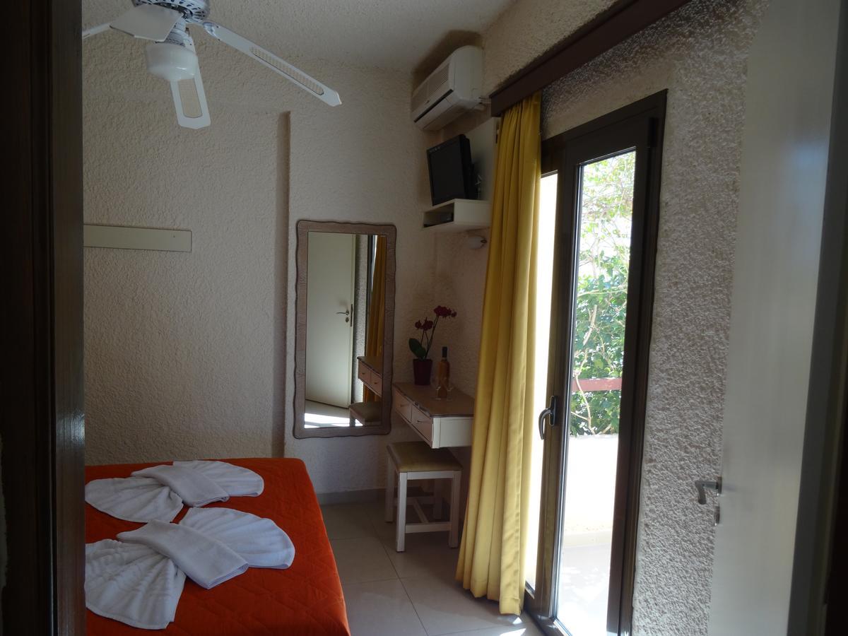 Lito Apartments Paleochora Luaran gambar