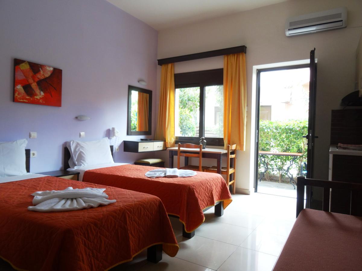 Lito Apartments Paleochora Luaran gambar